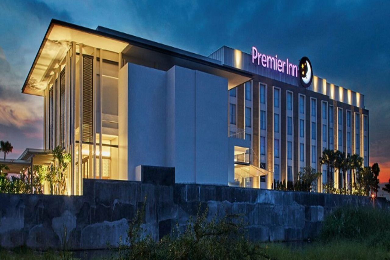 סידוארג'ו Premier Place Surabaya Airport מראה חיצוני תמונה
